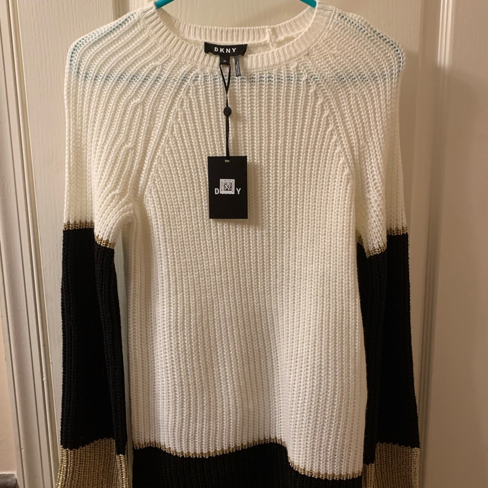 DKNY super soft sweater, sz XS, NWT $89.00 - Picture 1 of 16
